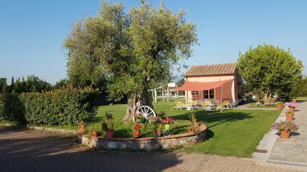 Casal Sant'Elena Bed & Breakfast Altopascio Exterior foto